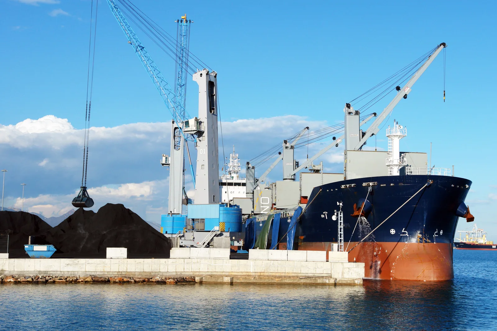 International Freight Forwarding – Air, Sea & Road Freight